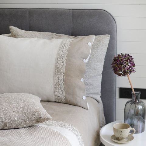 Linen Pillowcase with Lace